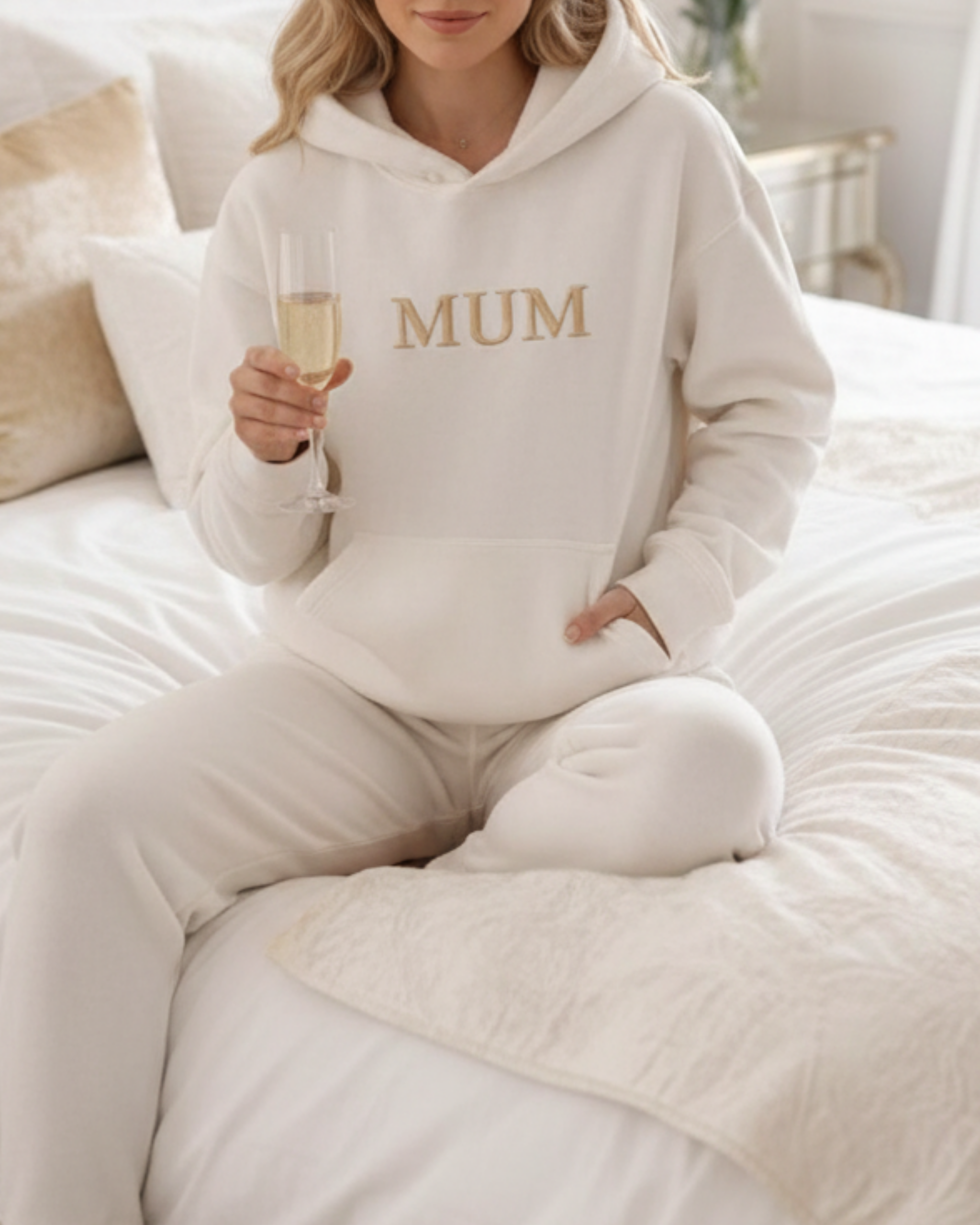 MUM Hoodie Unisex
