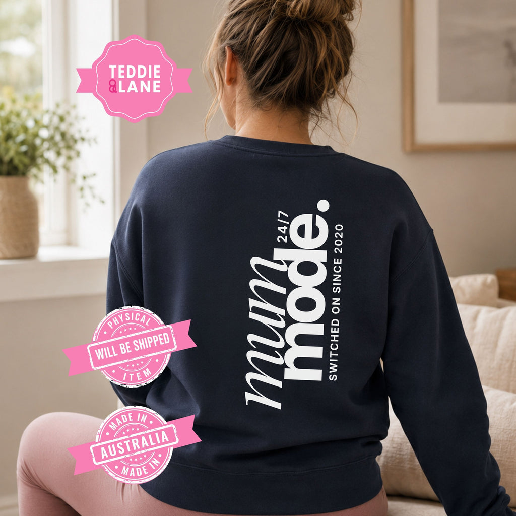 MUM Mode Crewneck Unisex (back)