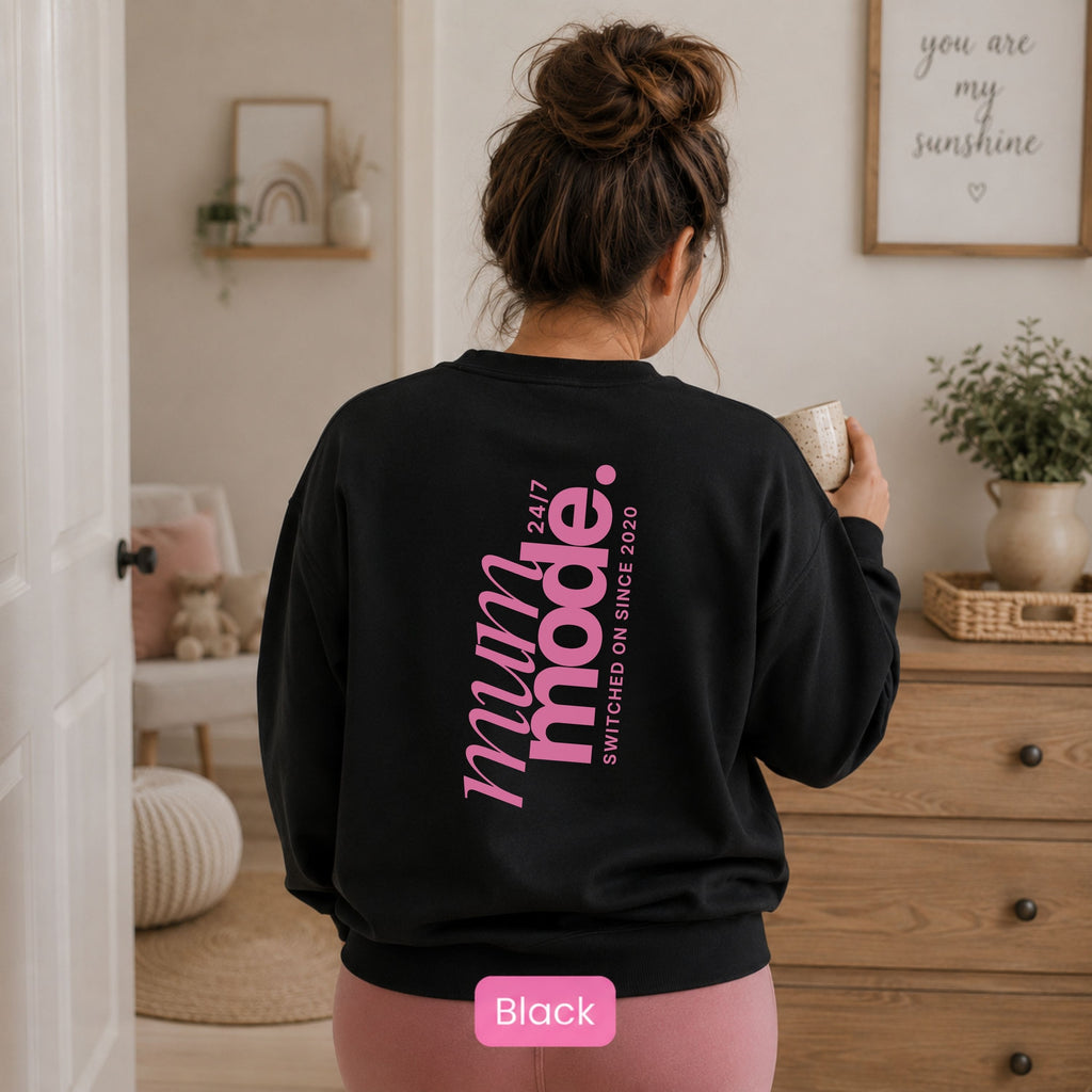 MUM Mode Crewneck Unisex (back)
